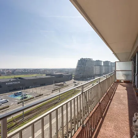 Lecomte - Royal Palace 7 Apartment *