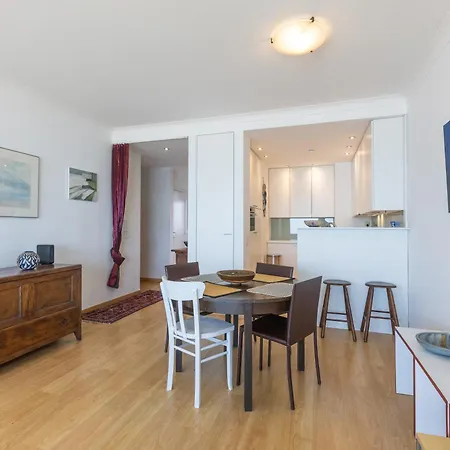 Apartment Lecomte - The Shoreline Pearl 82