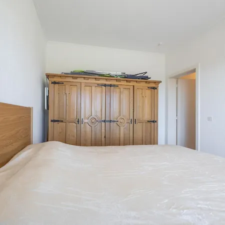 Apartment Lecomte - The Shoreline Pearl 82