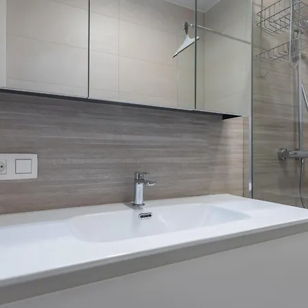 Apartment Lecomte - The Shoreline Pearl 82