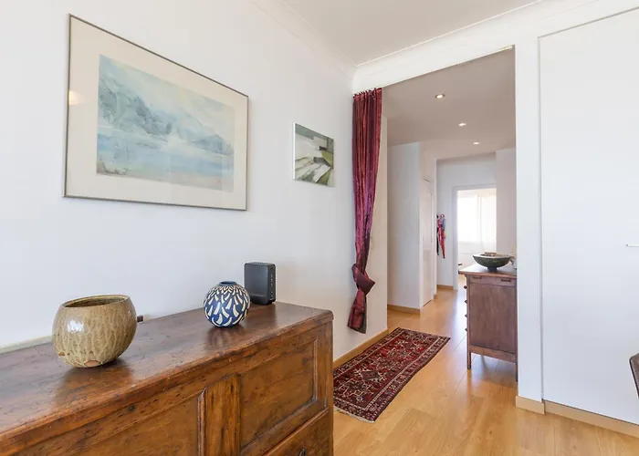 Lecomte - The Shoreline Pearl 7 アパート *