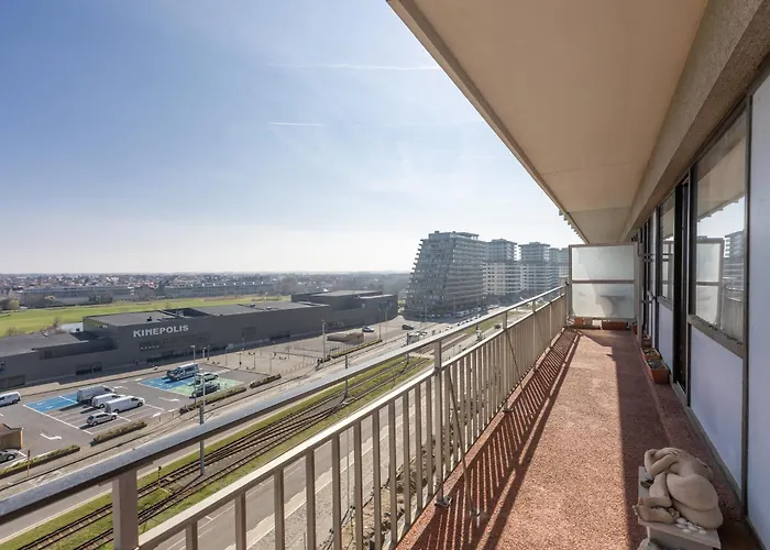 Lecomte - The Shoreline Pearl 7 アパート *